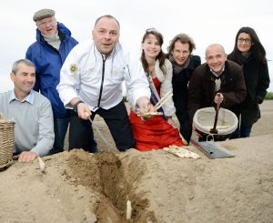 Spargel und Promis - (C) Standinfo Schwetzingen/Schwerdt