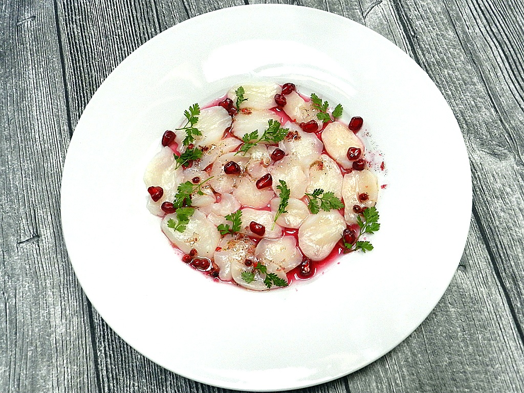 Jakobsmuschel-Carpaccio mit Granatapfel – mediterrane Kochgesellschaft ...