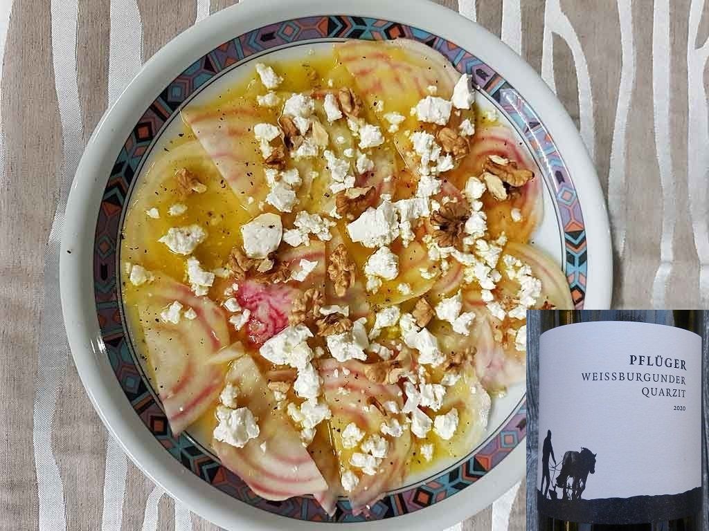 Zum Ringelbete-Carpaccio gibt es Weissburgunder.ß