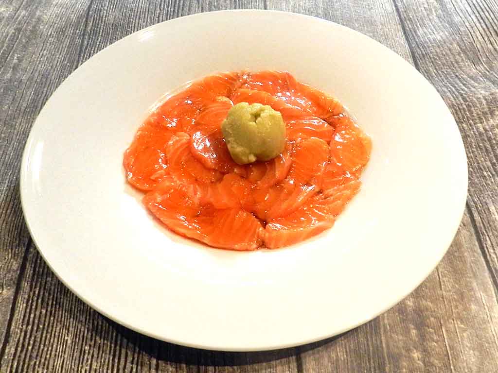 Lecker: Lachs Sashimi mit Wasabi-Sorbet