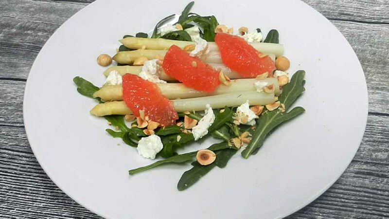 Spargel mit Zitrusfrüchten