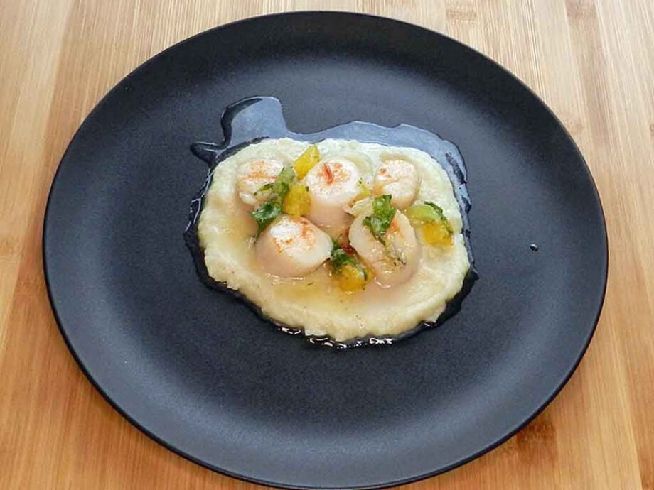 Jakobsmuscheln auf Topinambur-Püree – mediterrane Kochgesellschaft 2000 ...