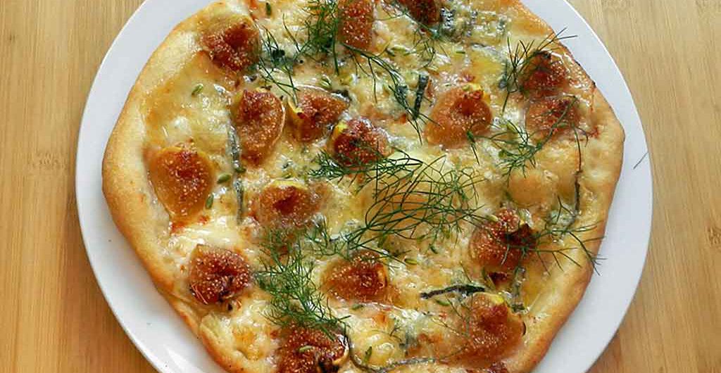 Die mediterrane Kochgesellschaft schätzt diese Pizza-Variante.
